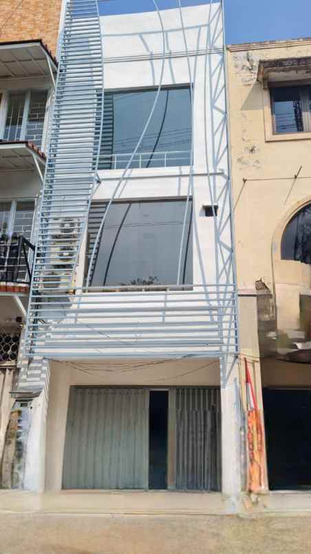 dijual ruko gudang kantor villa bukit mas