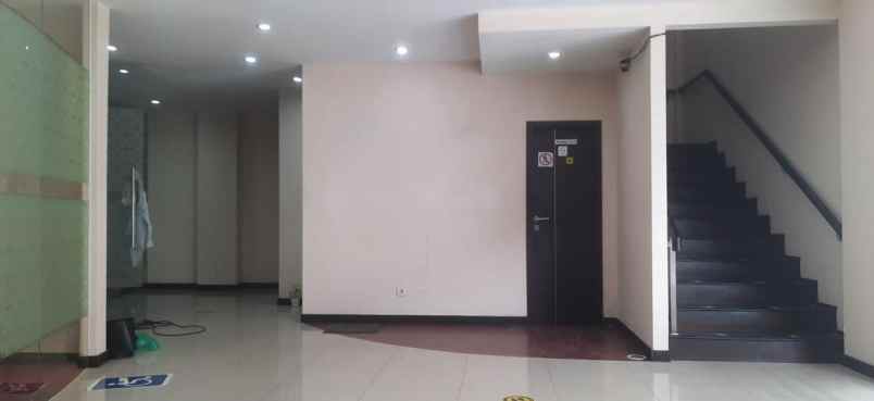 dijual ruko gudang kantor wolter mongsidi 77