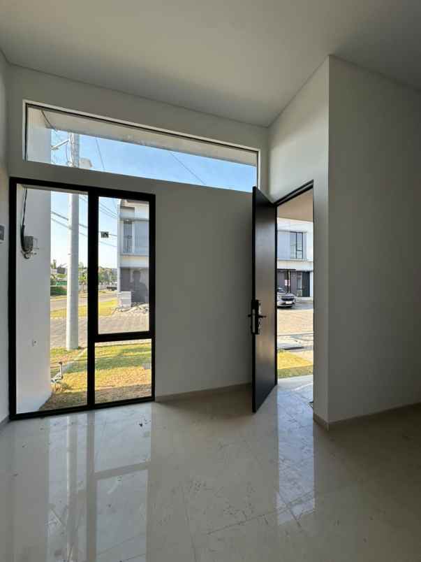 dijual rumah 1 lantai park sunrise dekat rungkut