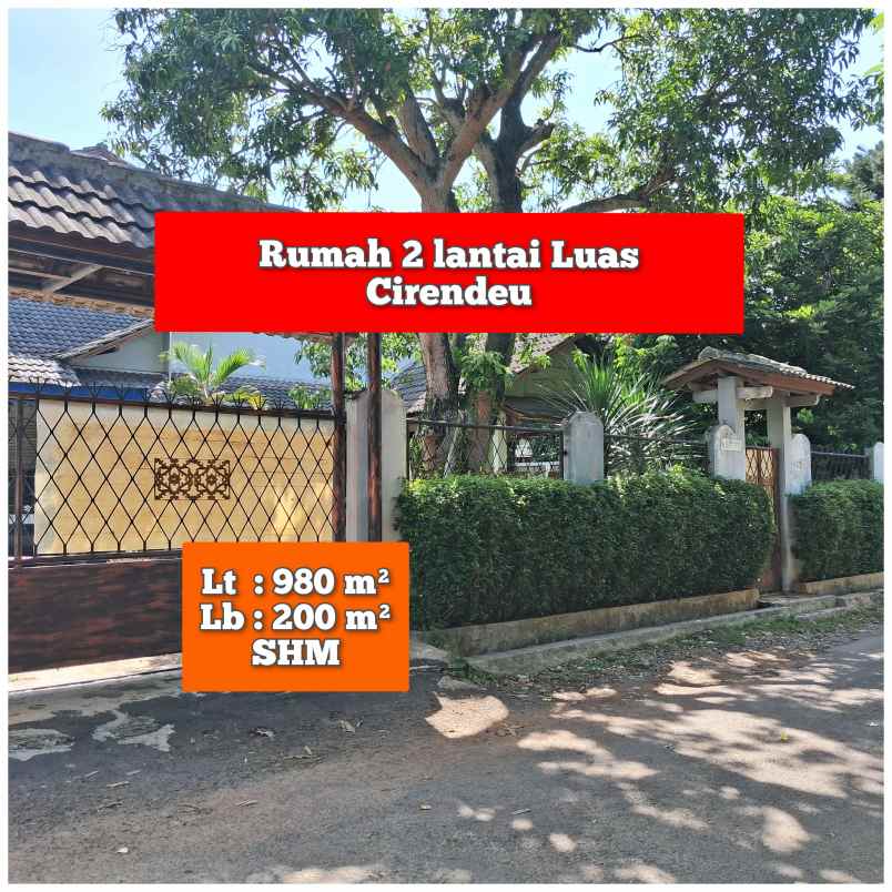 dijual rumah 2 lantai cirendeu
