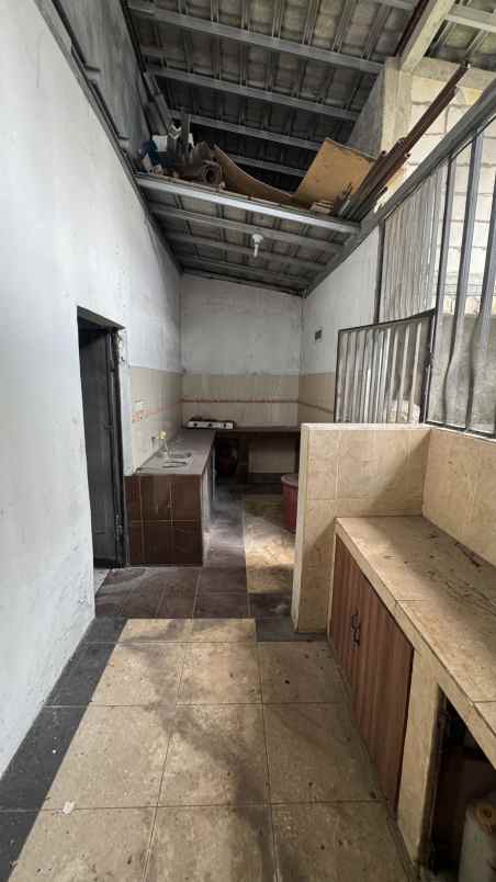 dijual rumah 2 lantai pejaten timur jakarta selatan