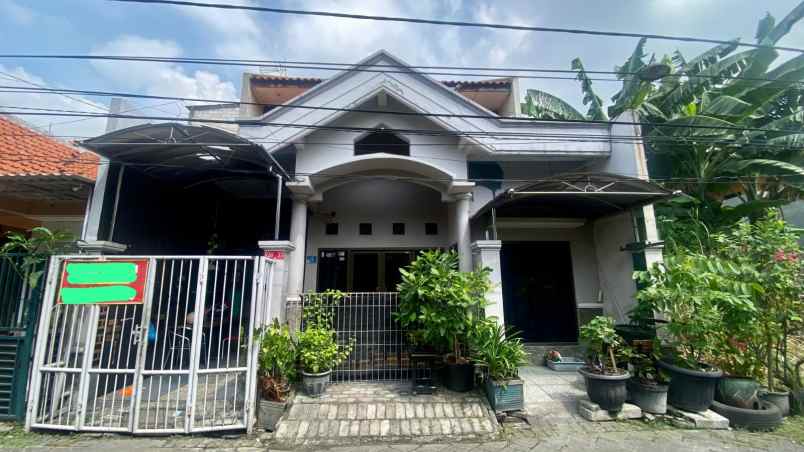 dijual rumah area strategis jambangan