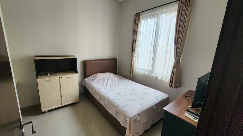 dijual rumah askara vanya park bsd