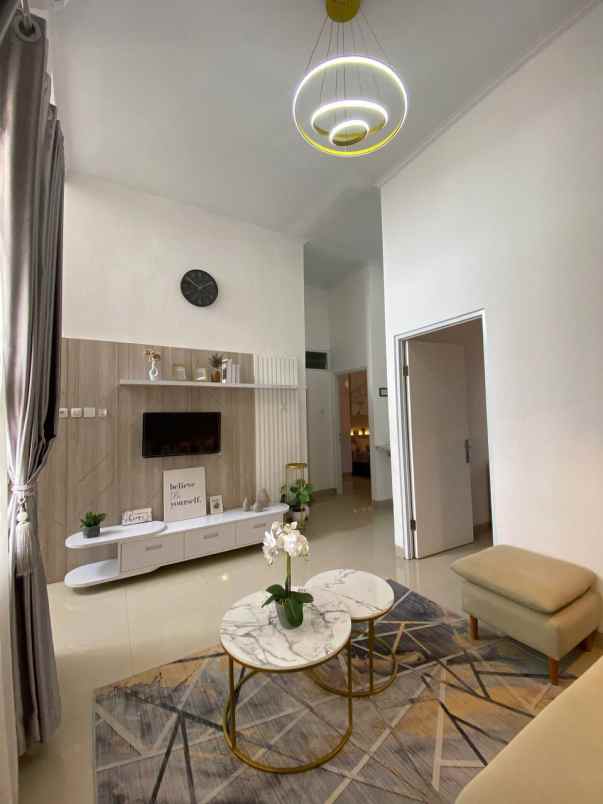 dijual rumah babelan