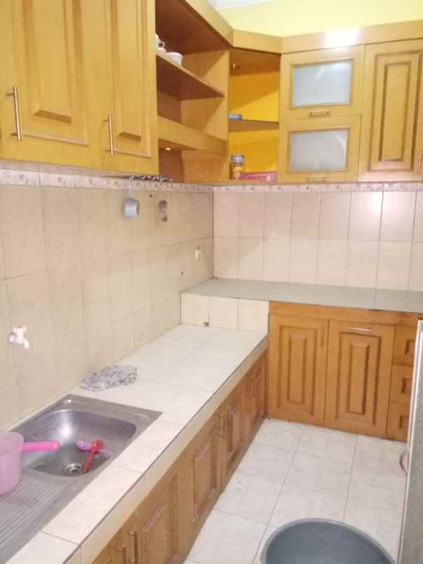 dijual rumah bahagia logam margacinta