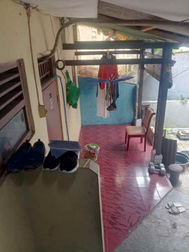 dijual rumah balekambang