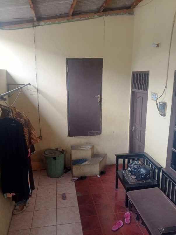 dijual rumah balekambang