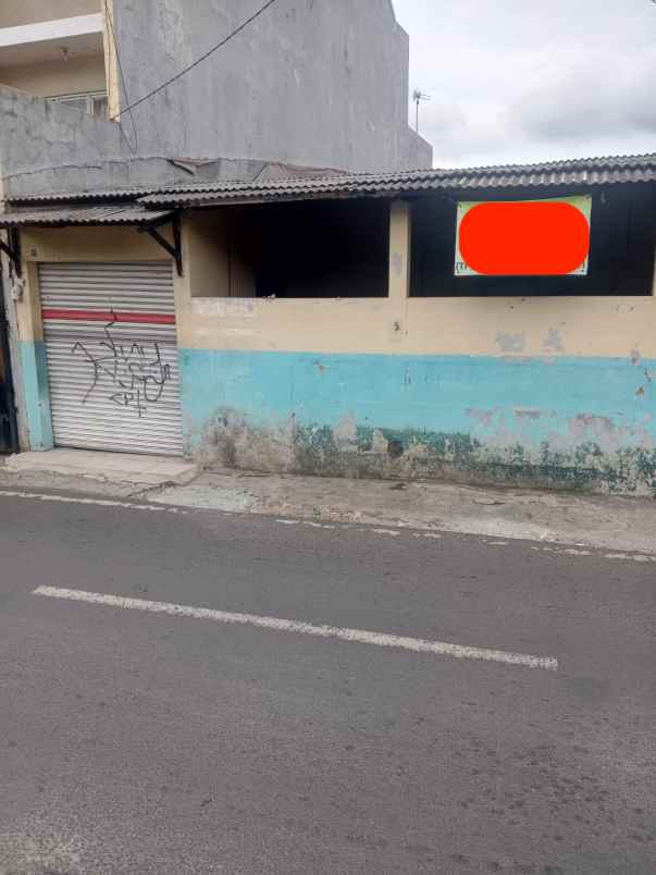 dijual rumah balekambang