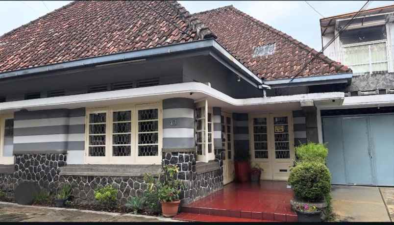 dijual rumah bandung wetan