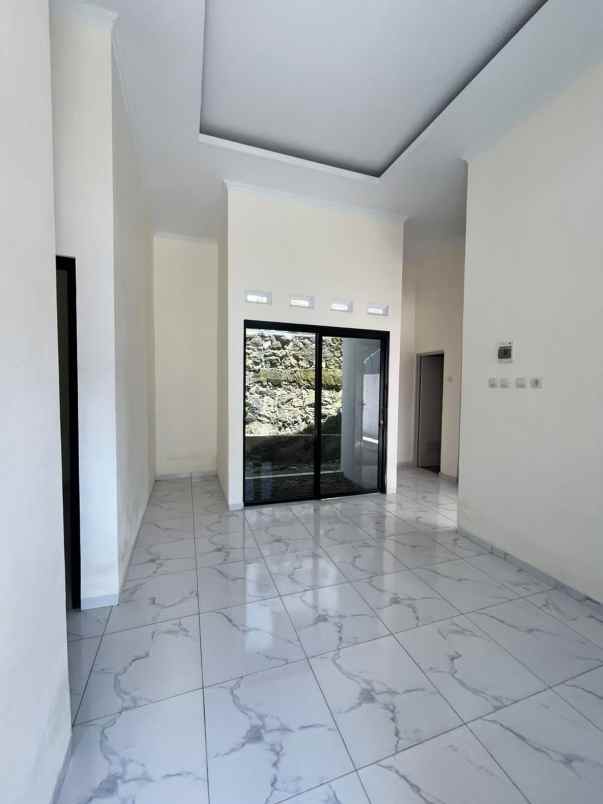 dijual rumah bangunjiwo