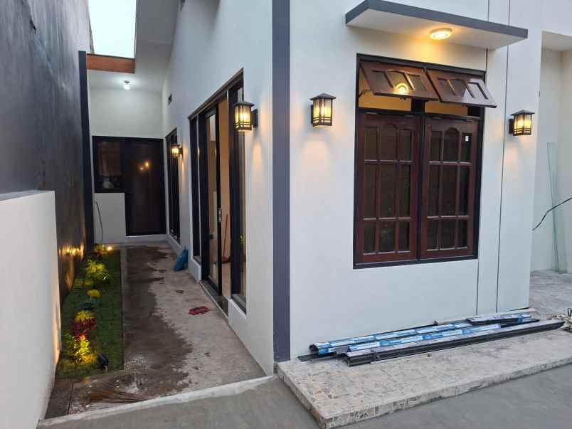 dijual rumah baru lokasi sawojajar 2 malang