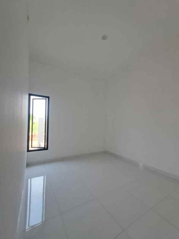 dijual rumah baru minimalis keren