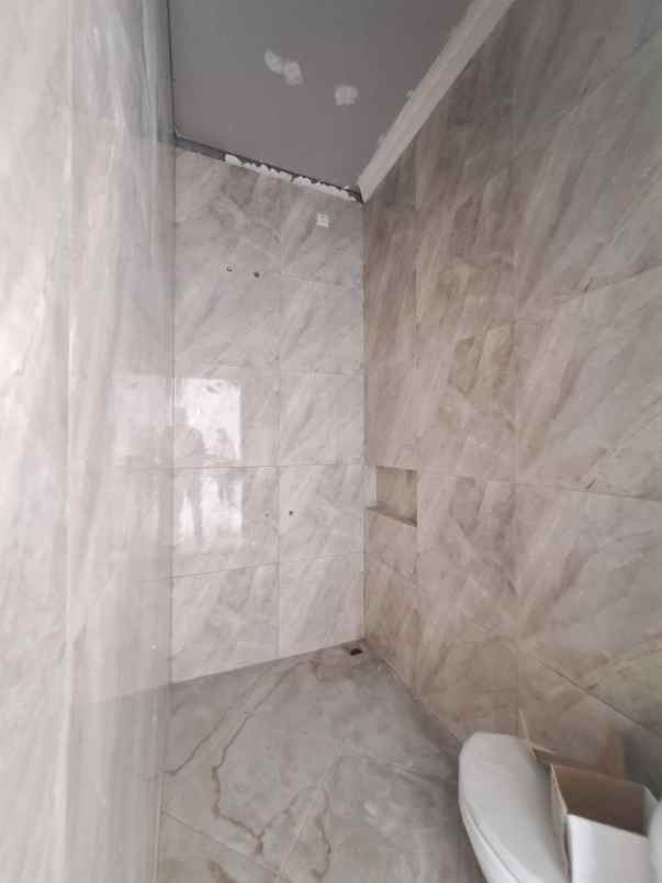 dijual rumah baru minimalis keren