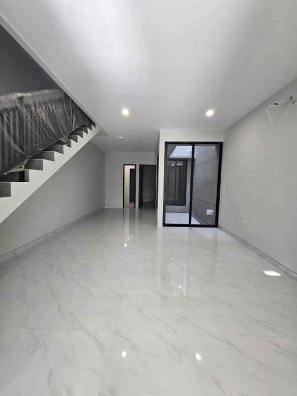 dijual rumah baruk utara