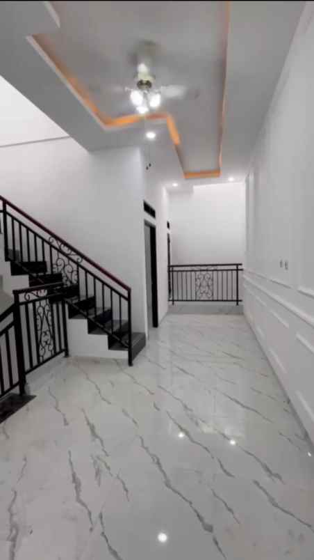 dijual rumah batu ampar kramatjati