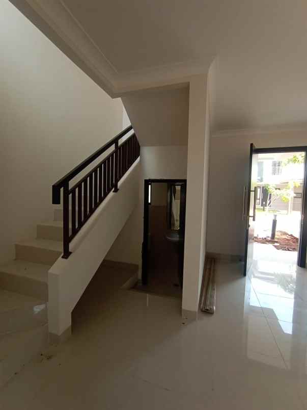 dijual rumah bojongsoang terusan