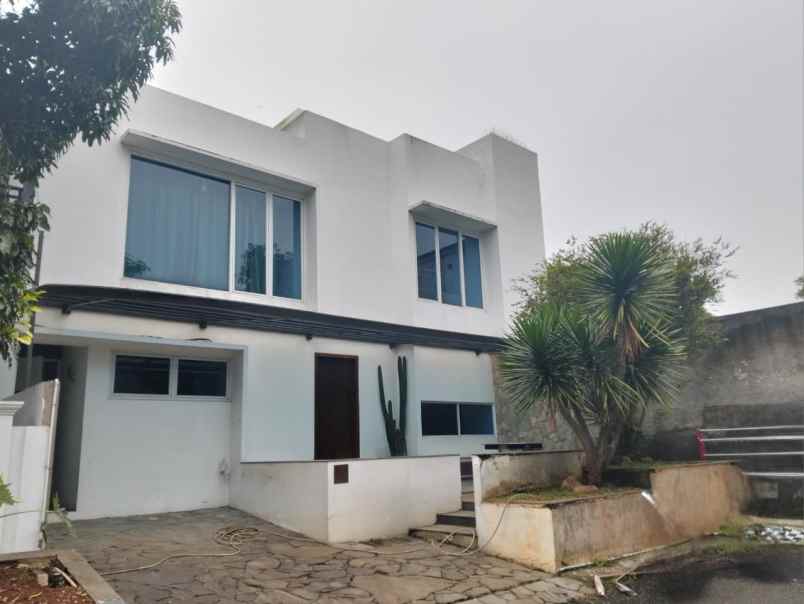 dijual rumah bukit golf riverside cibubur