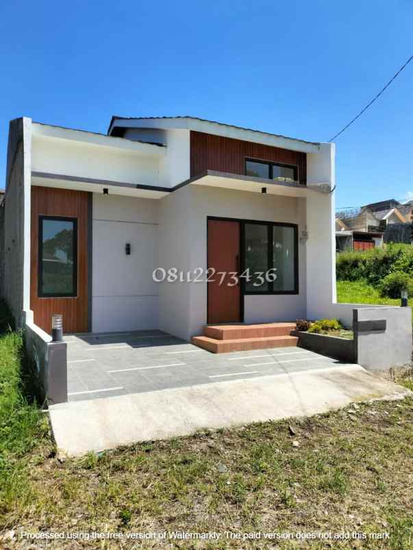 dijual rumah cihanjuang
