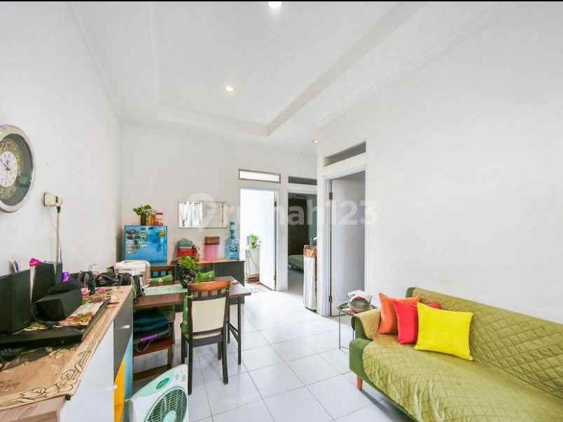 dijual rumah cilebut residence 1 blok