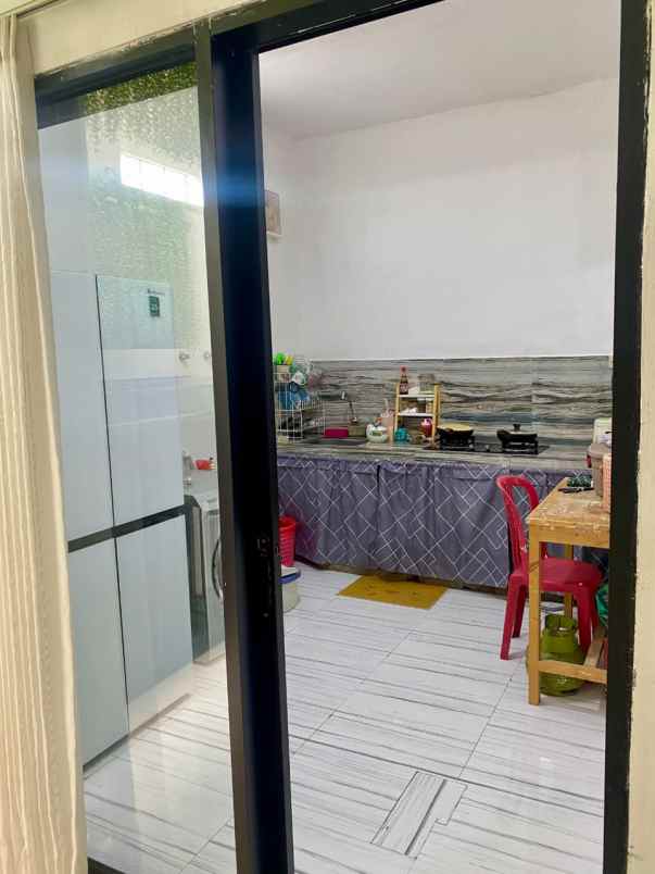 dijual rumah cinangka sawangan depok