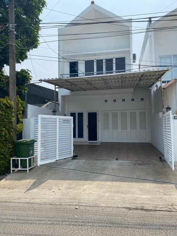 dijual rumah cinere estate blok a