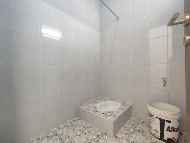 dijual rumah cinere estate blok a