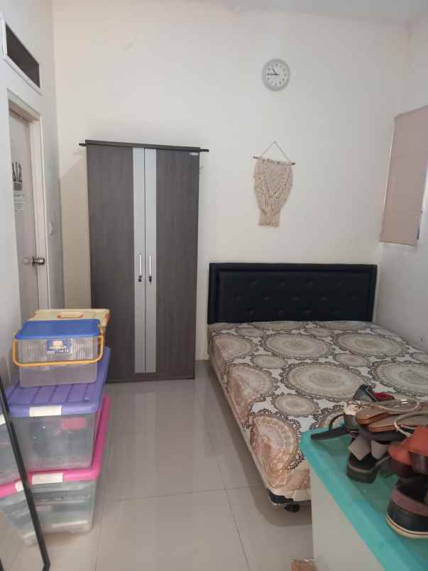 dijual rumah cisaranten kulon