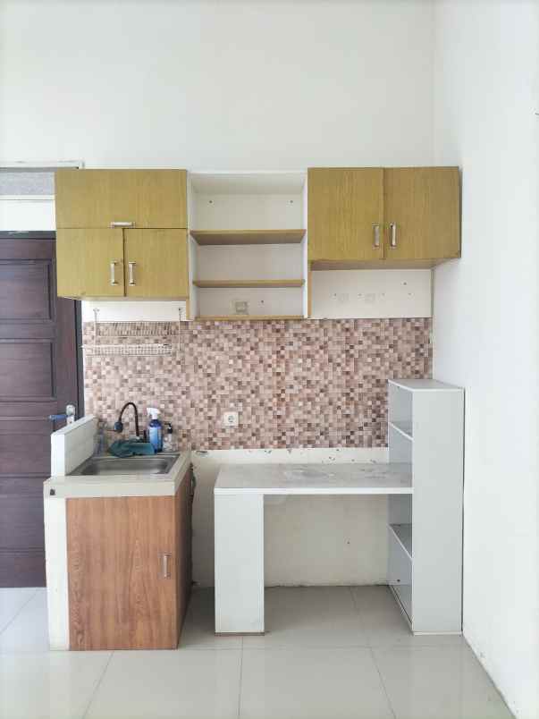 dijual rumah cisaranten kulon