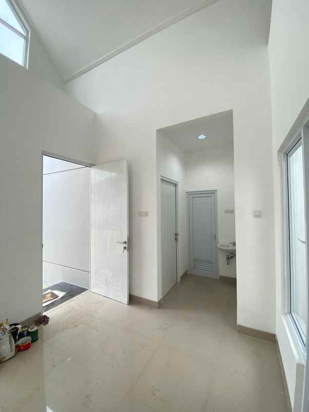 dijual rumah cisauk tangerang