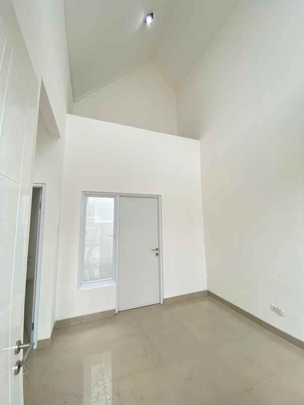 dijual rumah cisauk tangerang