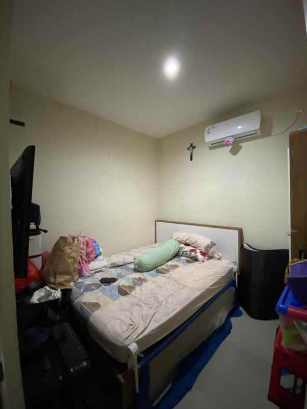 dijual rumah citraland