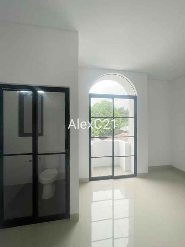 dijual rumah cluster baru di cipayung jakarta timur