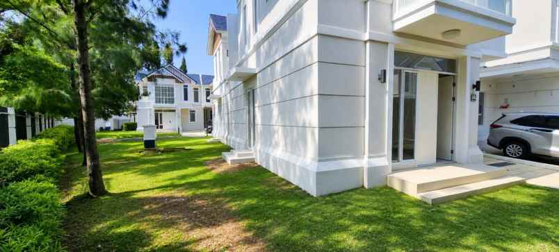 dijual rumah cluster lavisa lavon swan city
