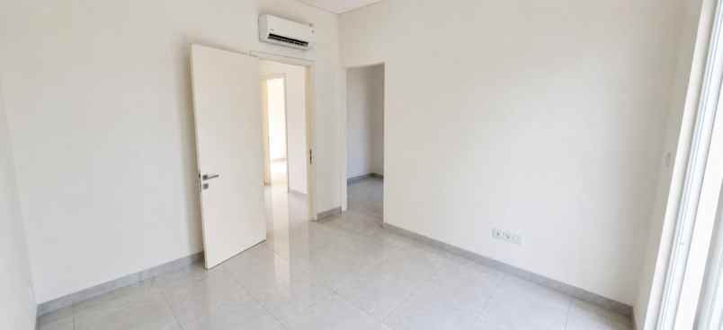 dijual rumah cluster lavisa lavon swan city