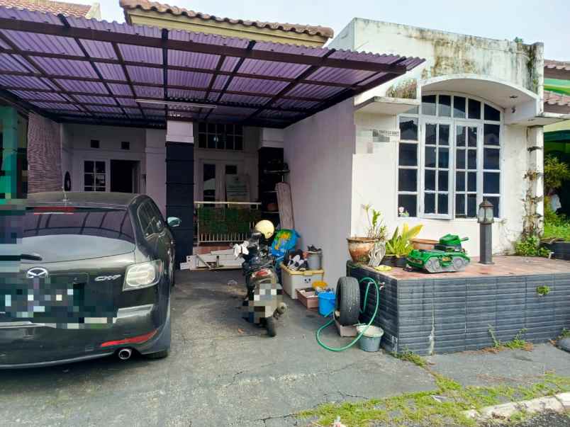 dijual rumah cluster taman pesona