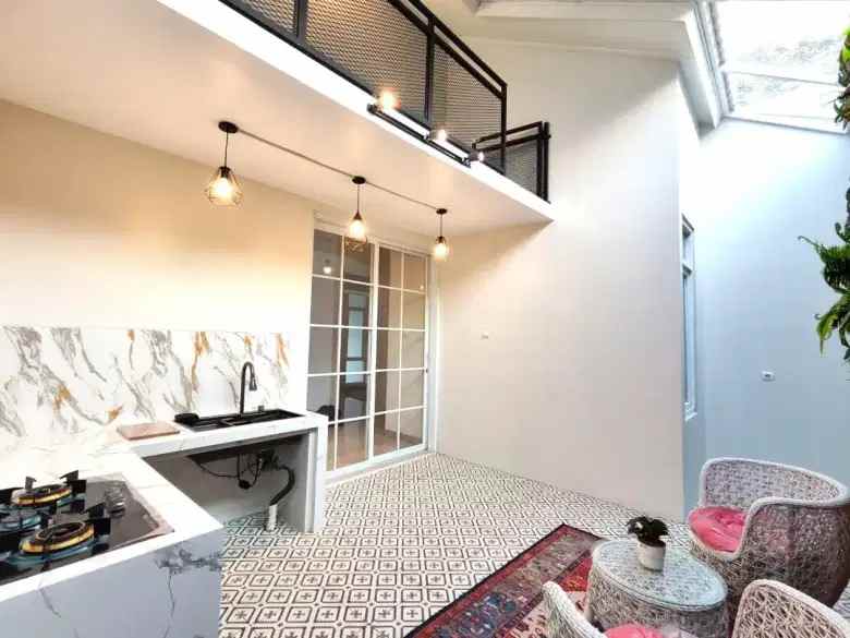 dijual rumah cluster umara residence