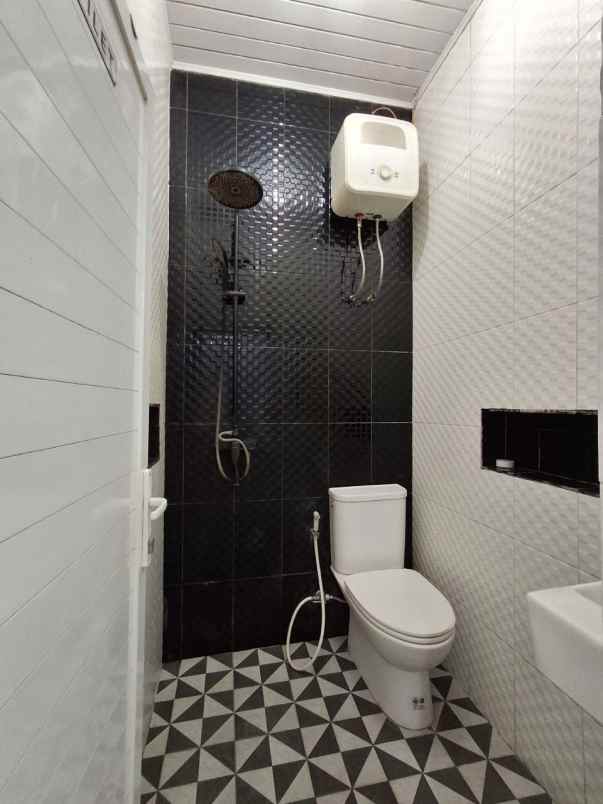 dijual rumah d amerta ciganitri bojongsoang