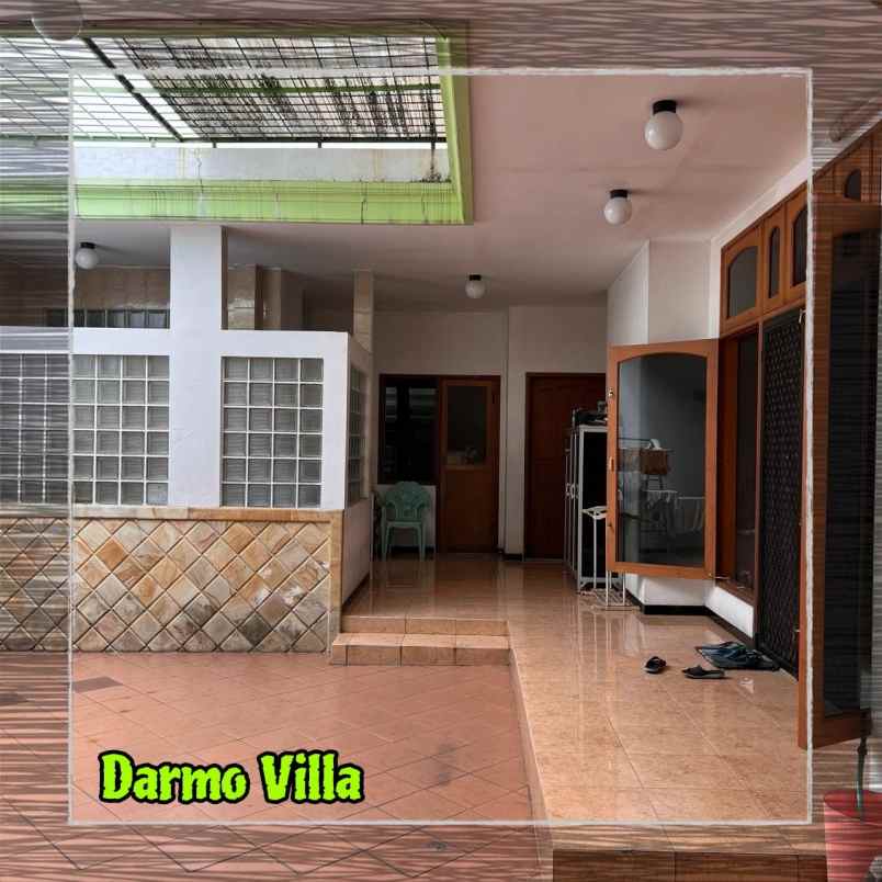 dijual rumah darmo villa