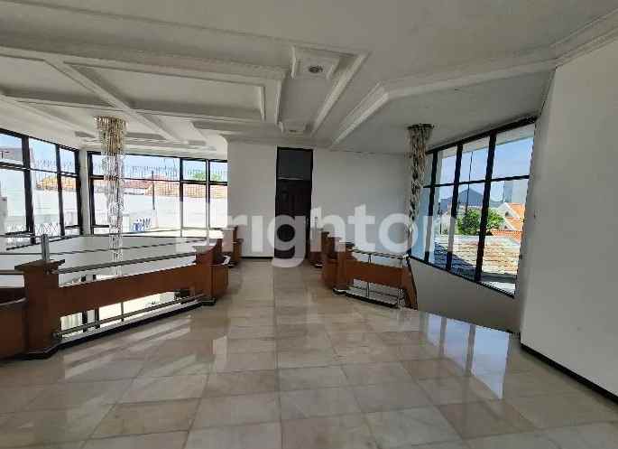 dijual rumah dharmahusada