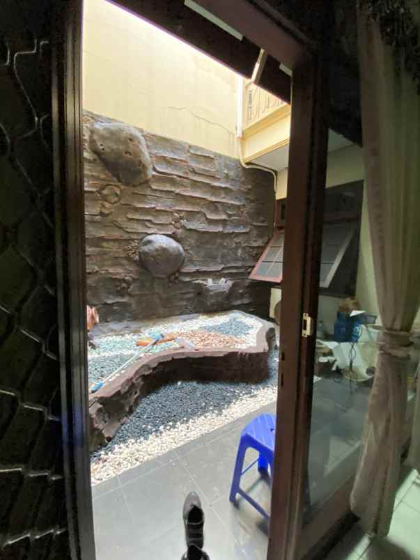 dijual rumah dharmahusada