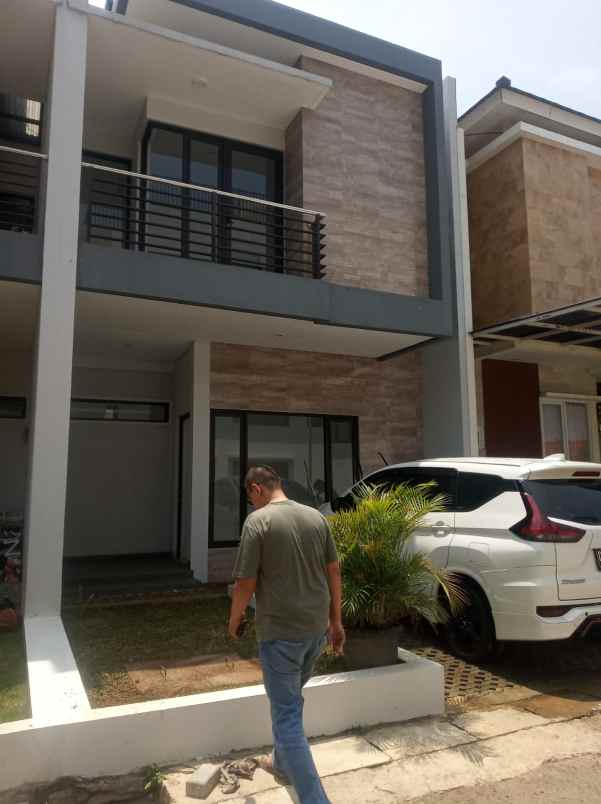dijual rumah di jual rumah lokasi