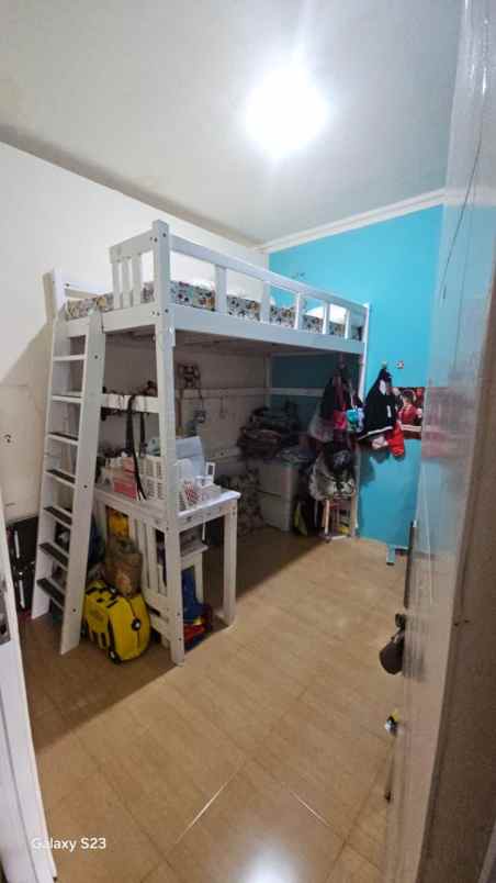 dijual rumah di komplek deppen harjamukti depok