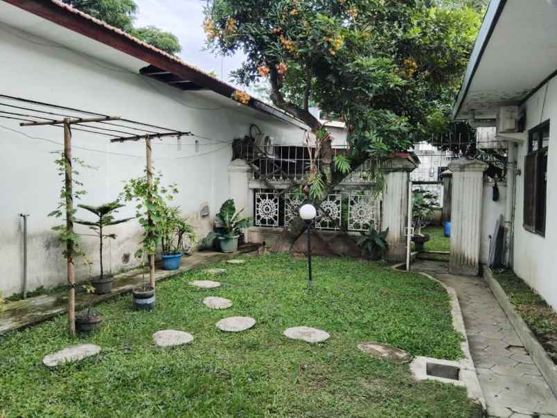 dijual rumah di manahan solo