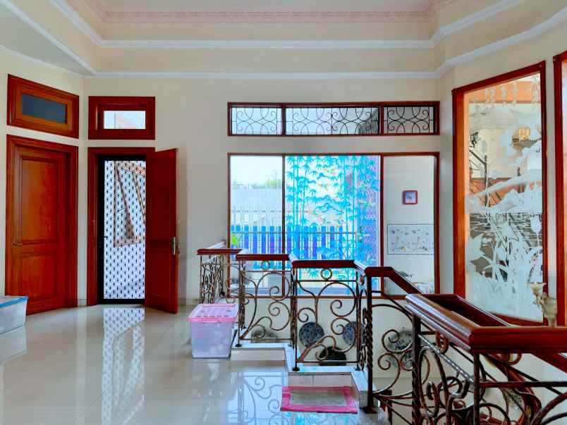 dijual rumah duren sawit