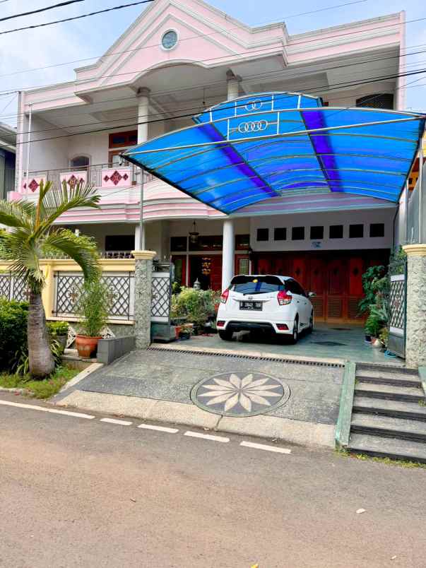 dijual rumah duren sawit