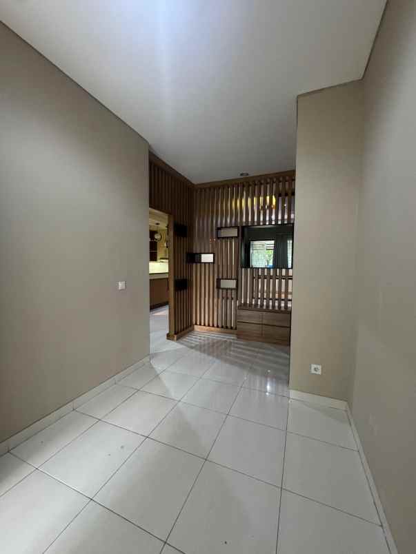 dijual rumah foglio foresta bsd city