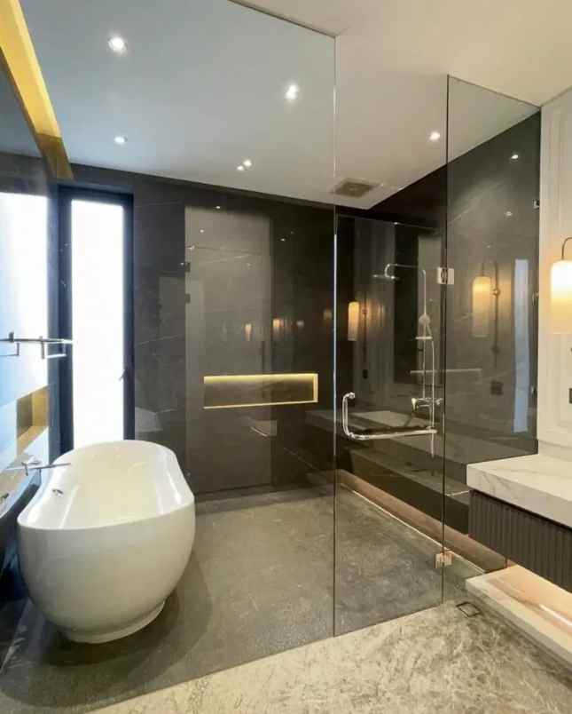 dijual rumah galaxy bumi permai 1 araya 1 surabaya