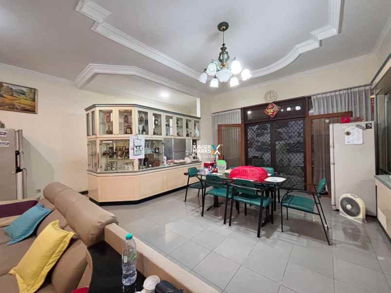 dijual rumah galaxy bumi permai