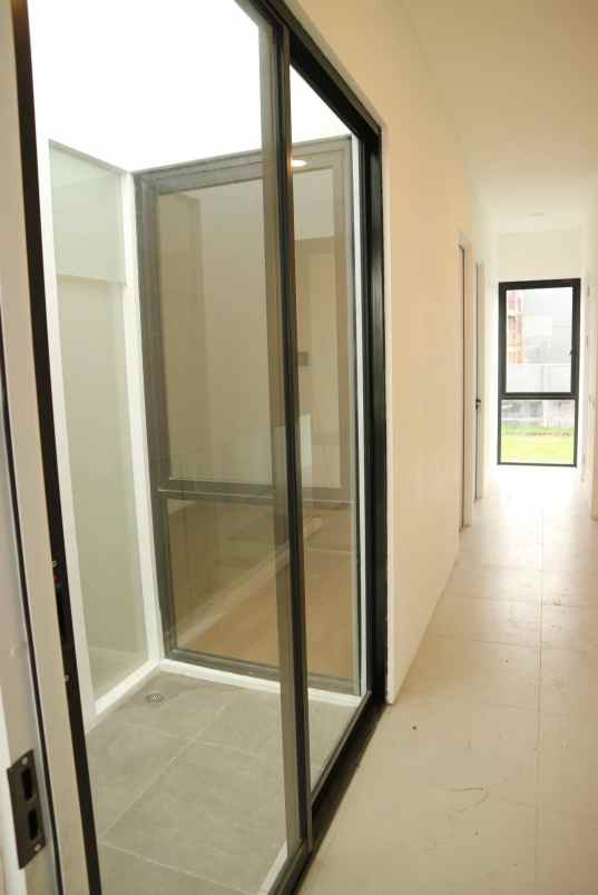 dijual rumah graha green garden dian istana