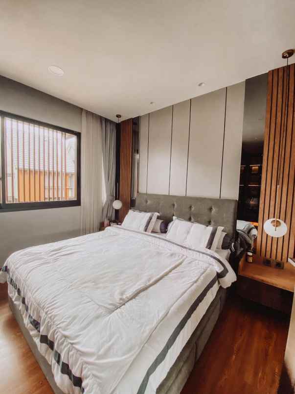 dijual rumah greenwich park bsd
